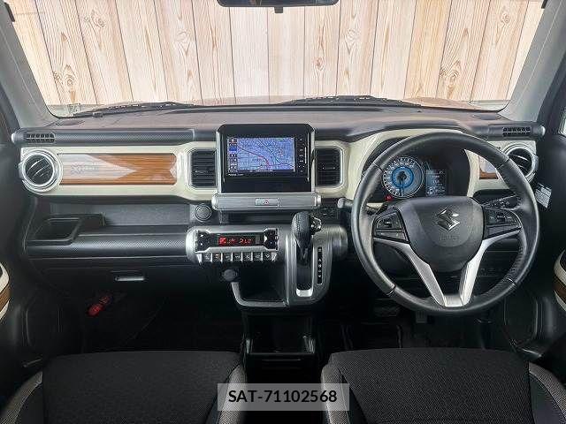Suzuki X BEE 2019-09 8338604-1