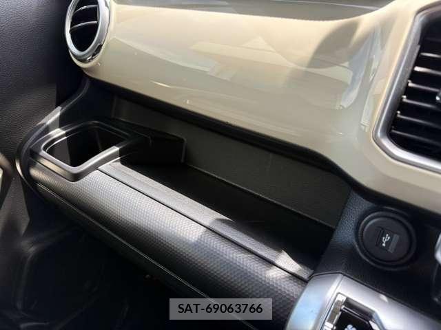 Suzuki X BEE 2021-01 8334866-23