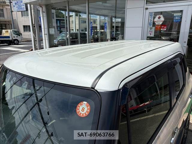Suzuki X BEE 2021-01 8334866-6