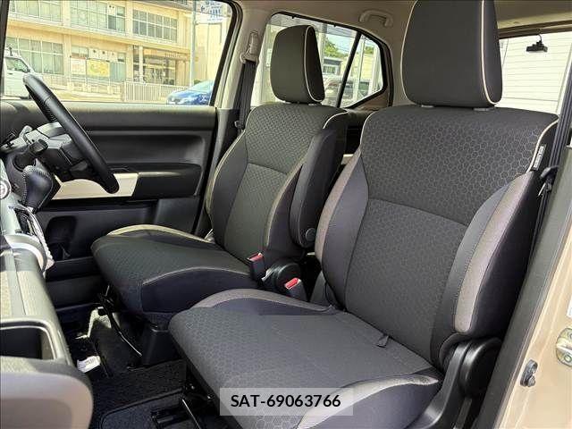 Suzuki X BEE 2021-01 8334866-7