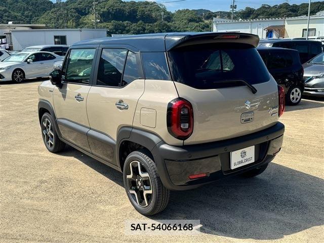 Suzuki X BEE 2026-07 8334865-12