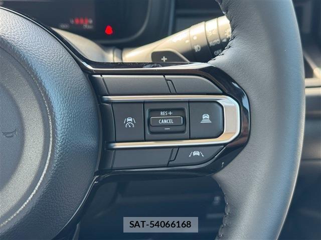 Suzuki X BEE 2026-07 8334865-26