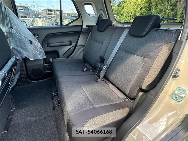 Suzuki X BEE 2026-07 8334865-5