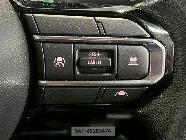 Suzuki X BEE 2025-10 8334864-9