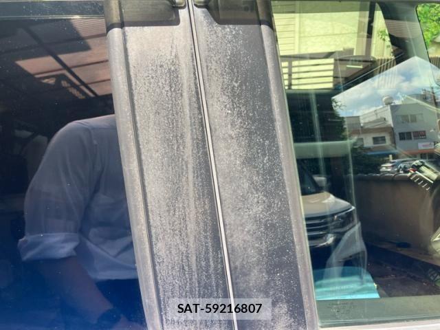 Suzuki X BEE 2018-02 8338606-9