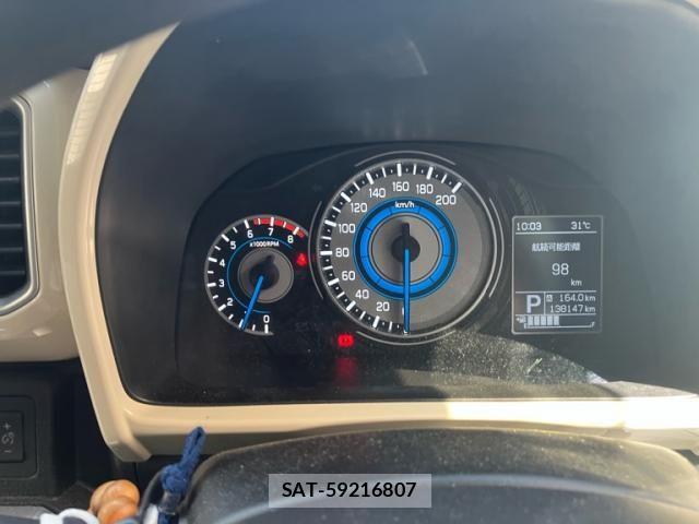 Suzuki X BEE 2018-02 8338606-16
