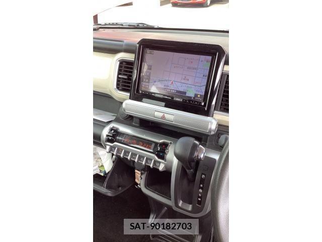 Suzuki X BEE 2018-06 8338605-22