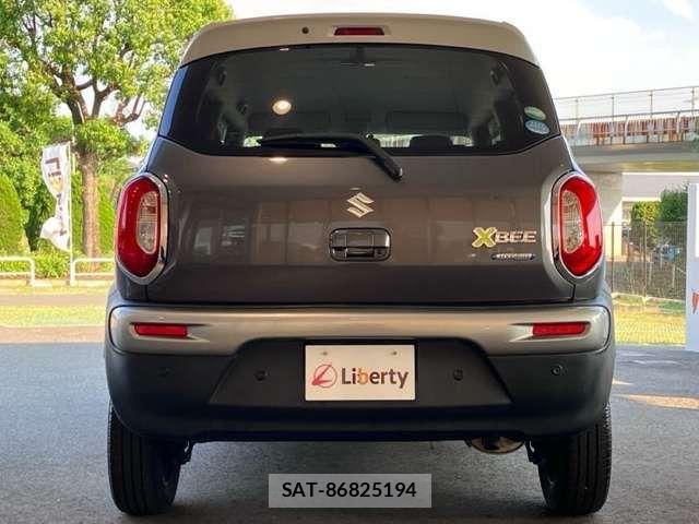 Suzuki X BEE 2018-12 8369914-9