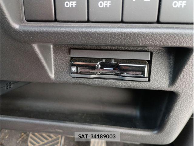 Suzuki X BEE 2022-01 8372417-18