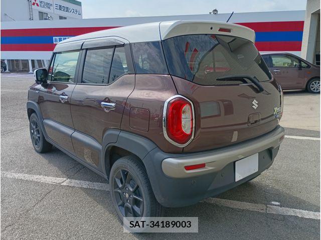 Suzuki X BEE 2022-01 8372417-4