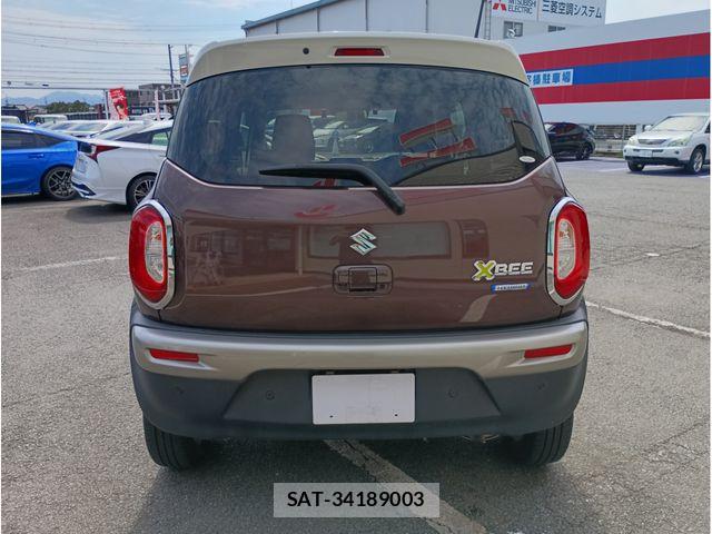 Suzuki X BEE 2022-01 8372417-5