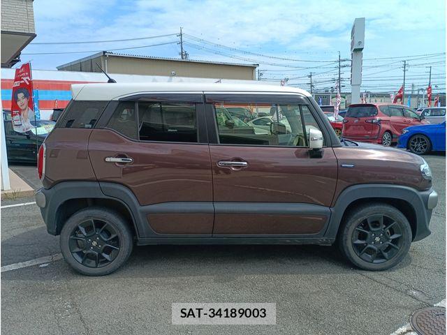 Suzuki X BEE 2022-01 8372417-7
