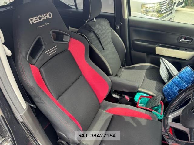 Suzuki X BEE 2019-02 8372418-11