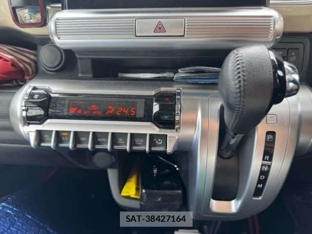 Suzuki X BEE 2019-02 8372418-20