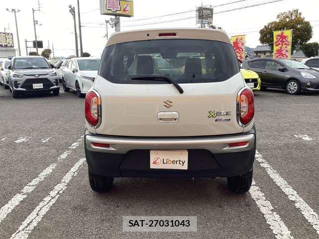 Suzuki X BEE 2025-04 8372415-11