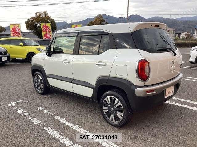 Suzuki X BEE 2025-04 8372415-12