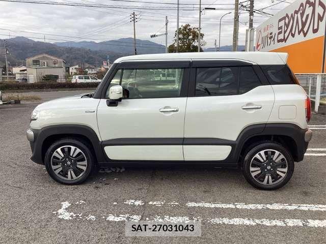 Suzuki X BEE 2025-04 8372415-13