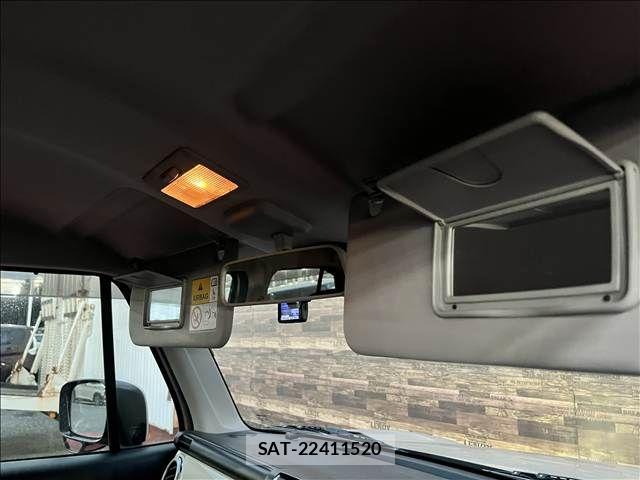 Suzuki X BEE 2018-05 8416014-10