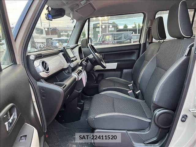 Suzuki X BEE 2018-05 8416014-29