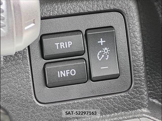 Suzuki X BEE 2024-08 8416012-9