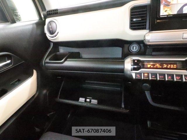 Suzuki X BEE 2021-02 8458812-24