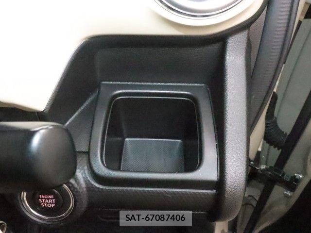 Suzuki X BEE 2021-02 8458812-25