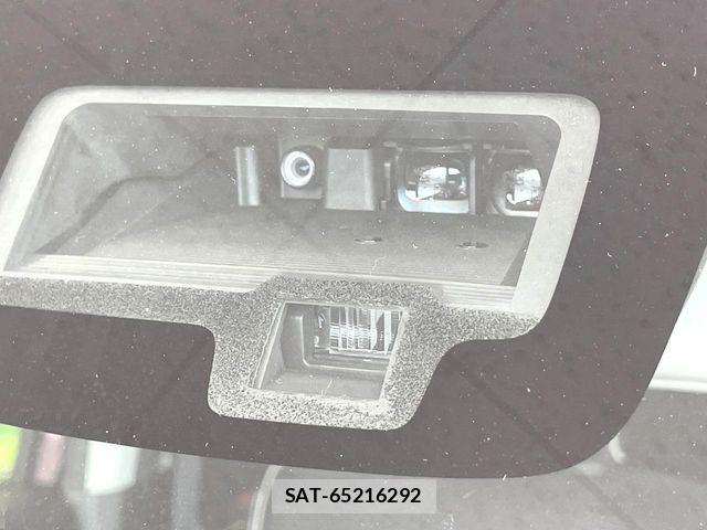Suzuki X BEE 2018-06 8458815-2