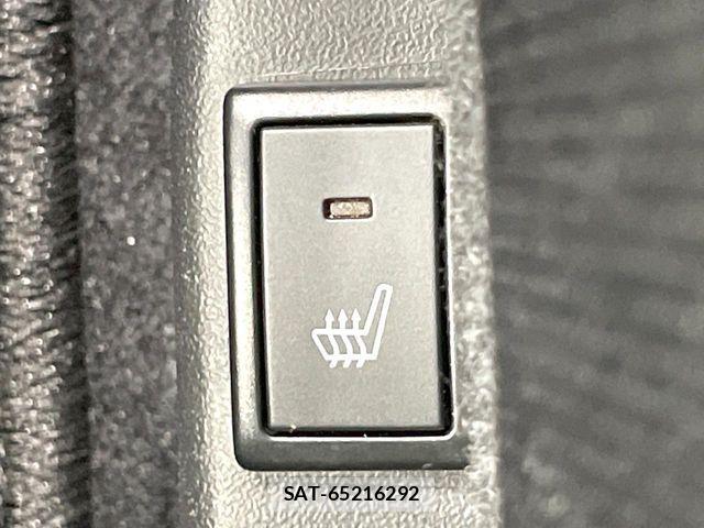 Suzuki X BEE 2018-06 8458815-6