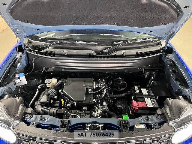 Suzuki X BEE 2025-11 8486311-13
