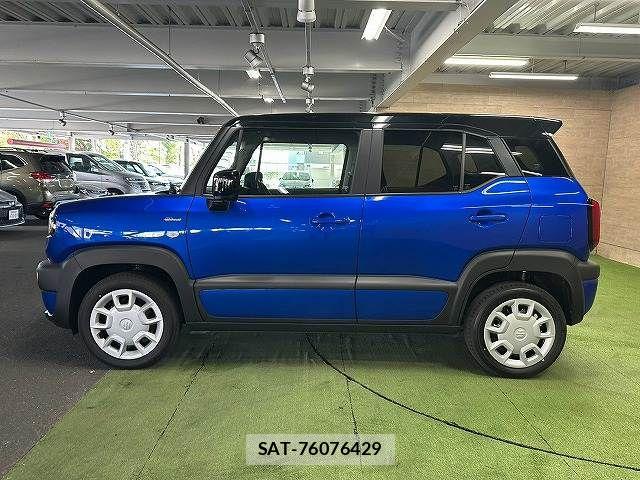 Suzuki X BEE 2025-11 8486311-16