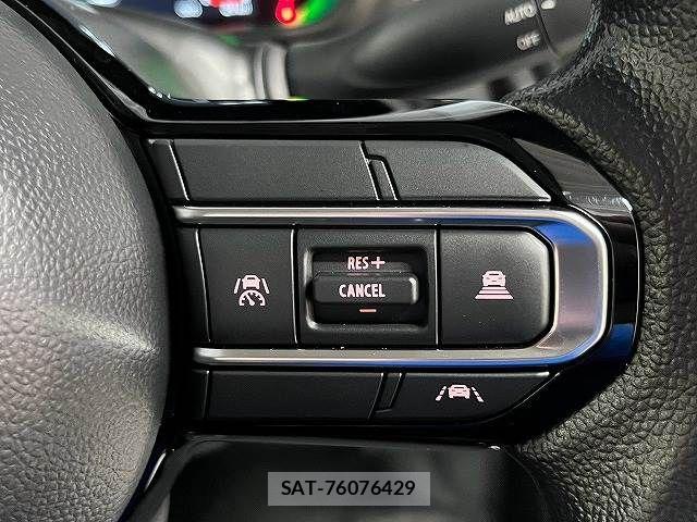 Suzuki X BEE 2025-11 8486311-4