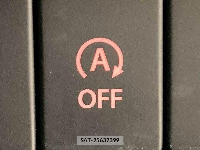 Suzuki X BEE 2023-01 8486313-9