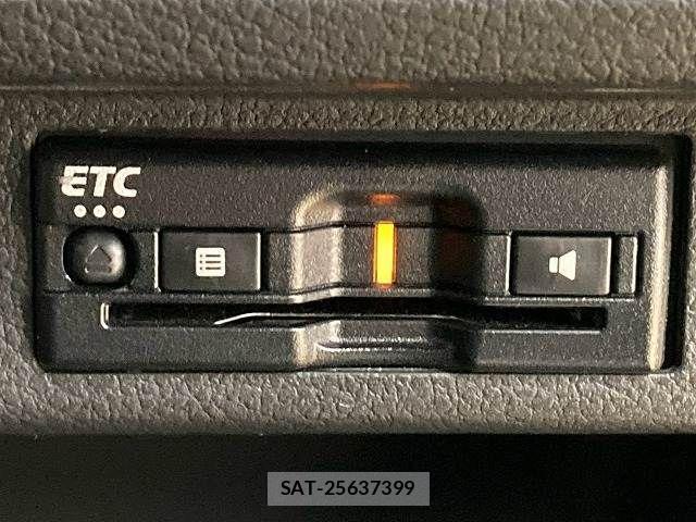 Suzuki X BEE 2023-01 8486313-8