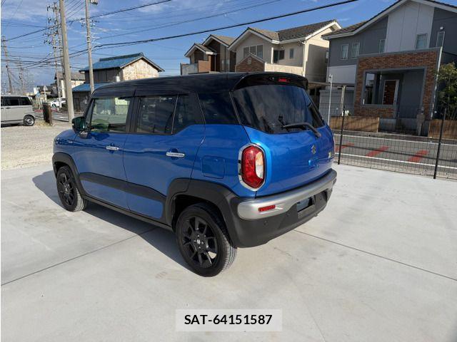 Suzuki X BEE 2018-06 8486312-9