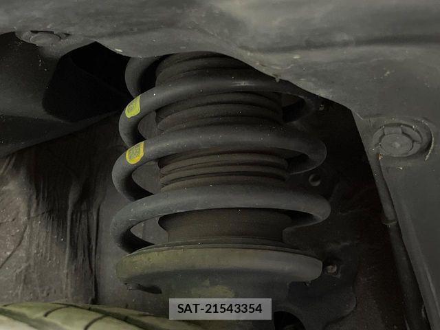 Suzuki X BEE 2020-01 8528381-19