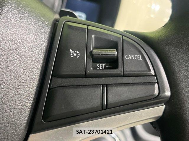 Suzuki X BEE 2019-11 8528383-5