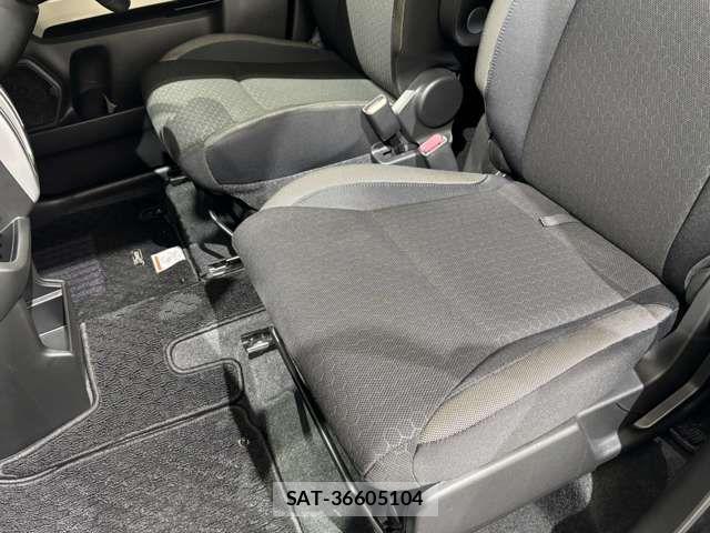 Suzuki X BEE 2019-09 8564184-13