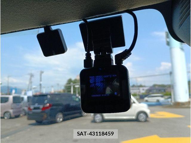 Suzuki X BEE 2022-10 8564185-26