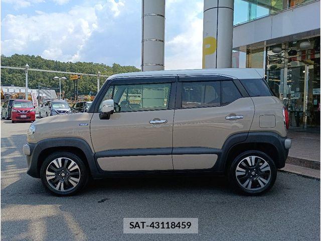 Suzuki X BEE 2022-10 8564185-4
