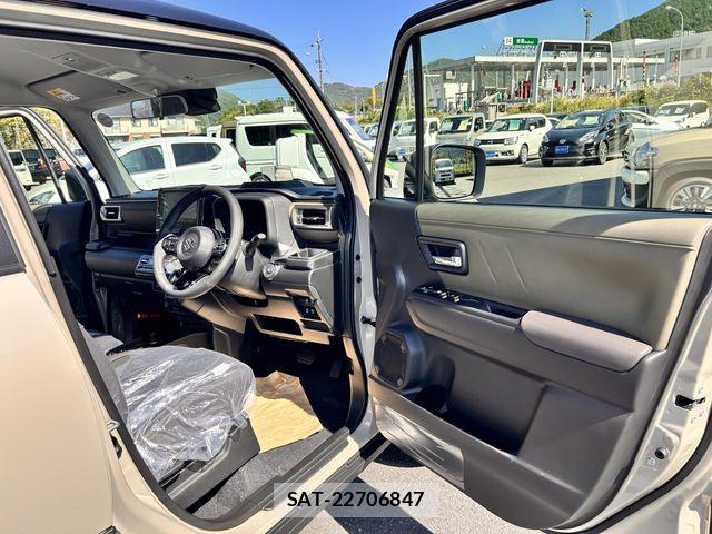 Suzuki X BEE 2025-10 8564183-23