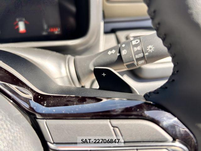 Suzuki X BEE 2025-10 8564183-24