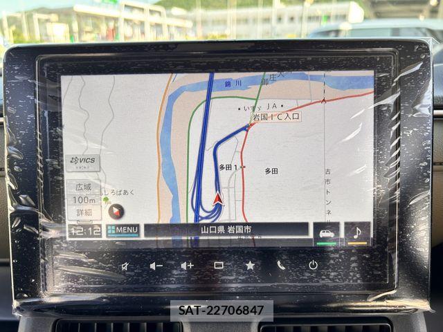 Suzuki X BEE 2025-10 8564183-5