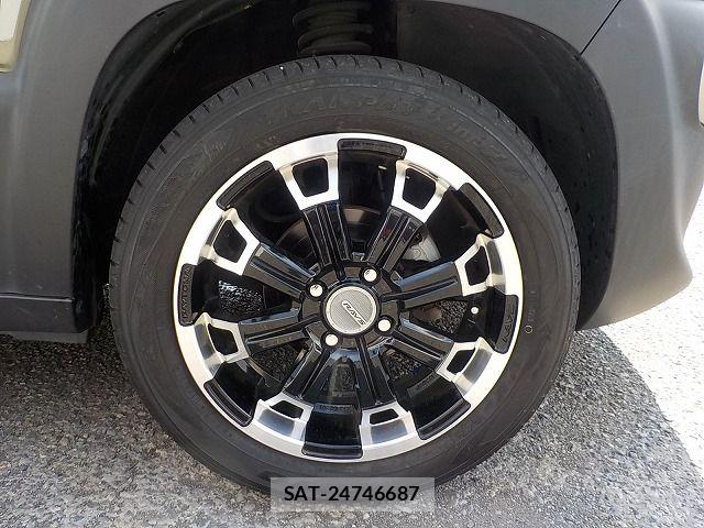 Suzuki X BEE 2023-01 8629923-25