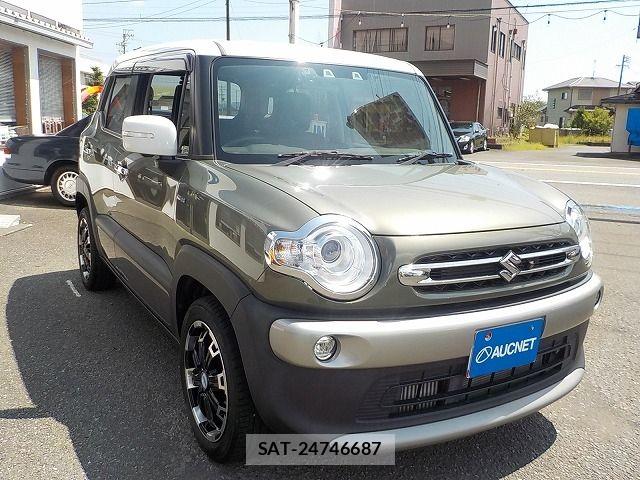 Suzuki X BEE 2023-01 8629923-4