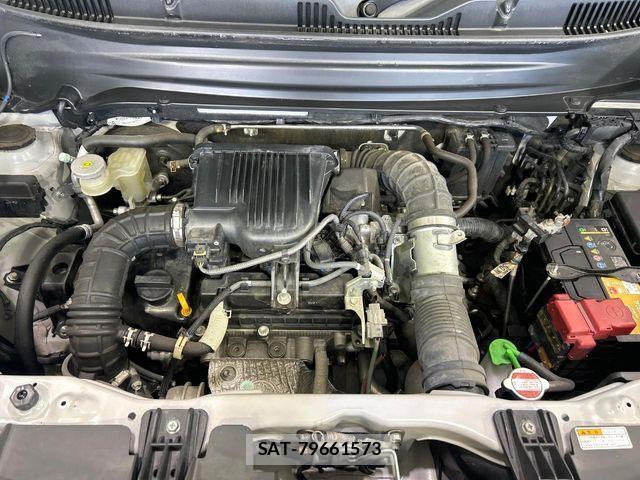 Suzuki X BEE 2018-03 8629922-17
