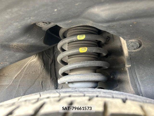 Suzuki X BEE 2018-03 8629922-19