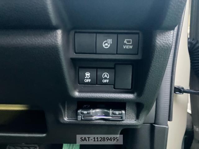 Suzuki X BEE 2026-05 8667196-17