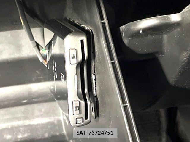 Suzuki X BEE 2018-05 8686977-7