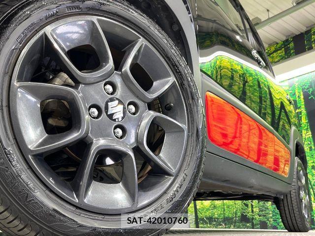 Suzuki X BEE 2019-03 8686975-12