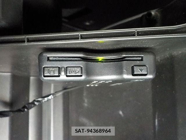 Suzuki X BEE 2021-10 8686978-24
